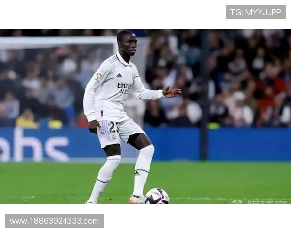 世体：皇马四将迎复苏！赫伊森塞瓦略斯归队，卡瓦哈尔阿诺德冲德比